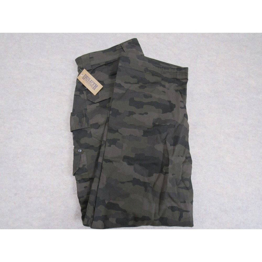 Duluth Trading Co Men 33x32 Flex Fire Hose Relaxed Fit Cargo Pants Camo 84339B